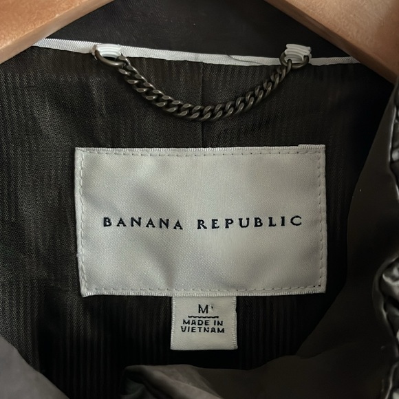 Banana Republic olive drab ruffle trench coat - Picture 4 of 12